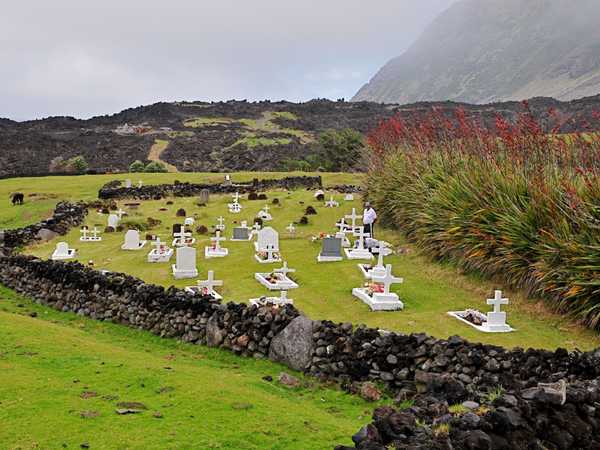 Il cimitero